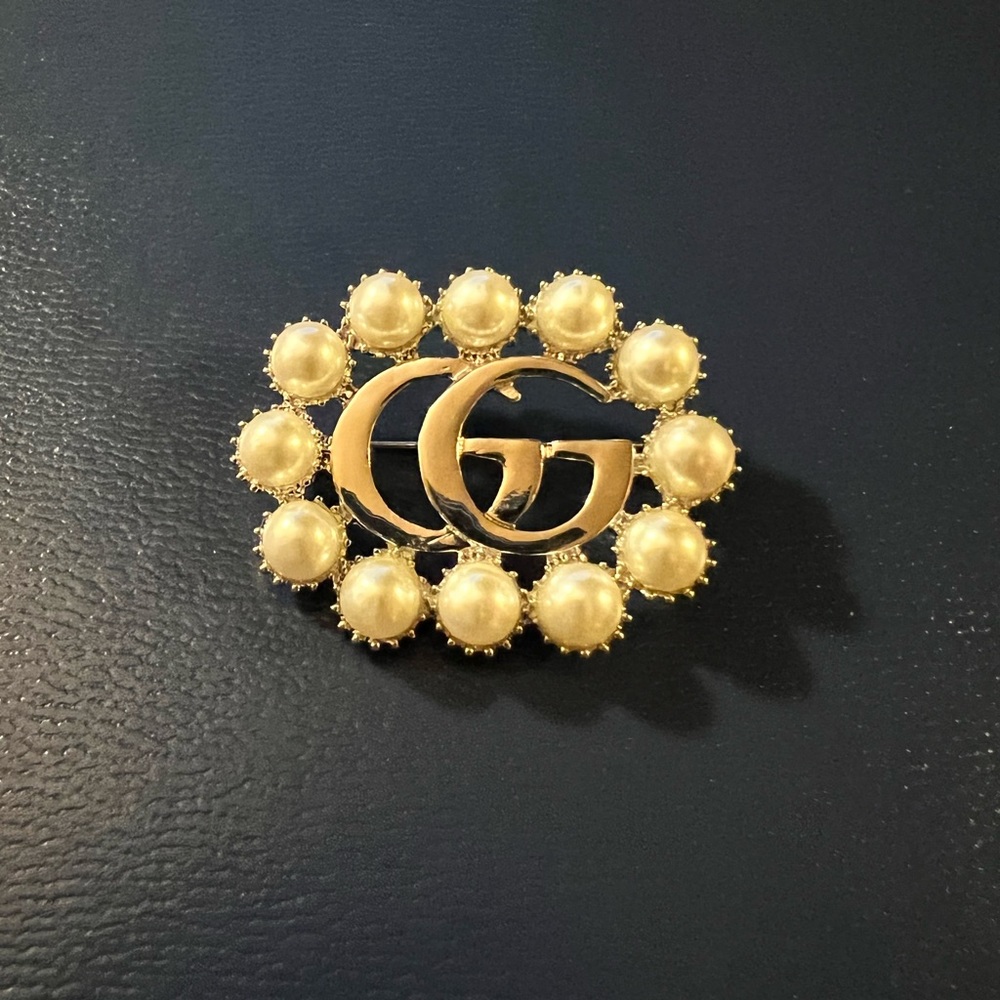 GG Brooch